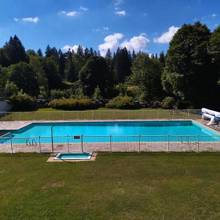 Studio Le Lacuzon Avec Piscine Et Tennis Exterieurs レ・ルス エクステリア 写真